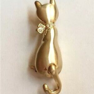Vintage Kitty Cat Pin Brooch Crystal Bow Matte Gold Tone Feline Moving Tail